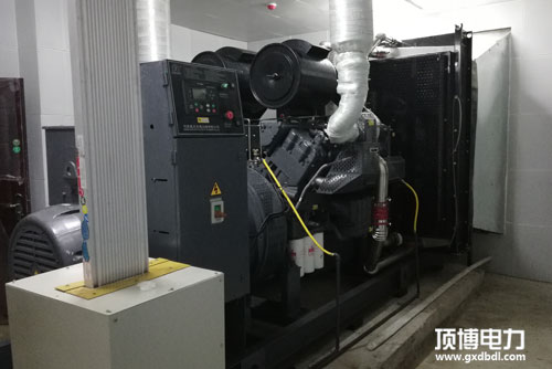 保護(hù)柴油發(fā)電機(jī)組廢氣渦輪增壓器，起動運(yùn)行操作應(yīng)注意問題